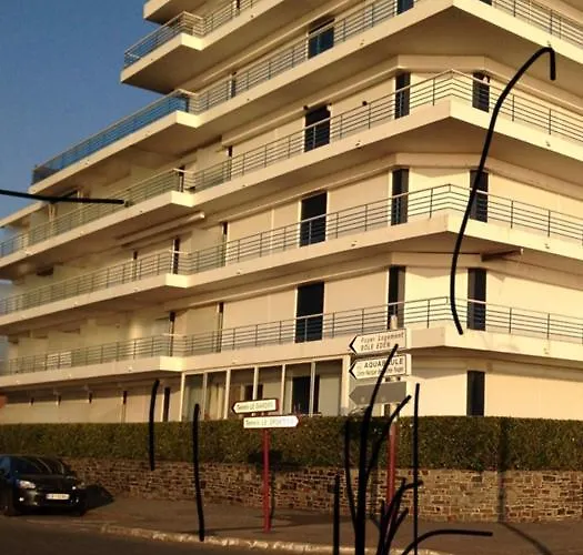 + 20m De La La Baule